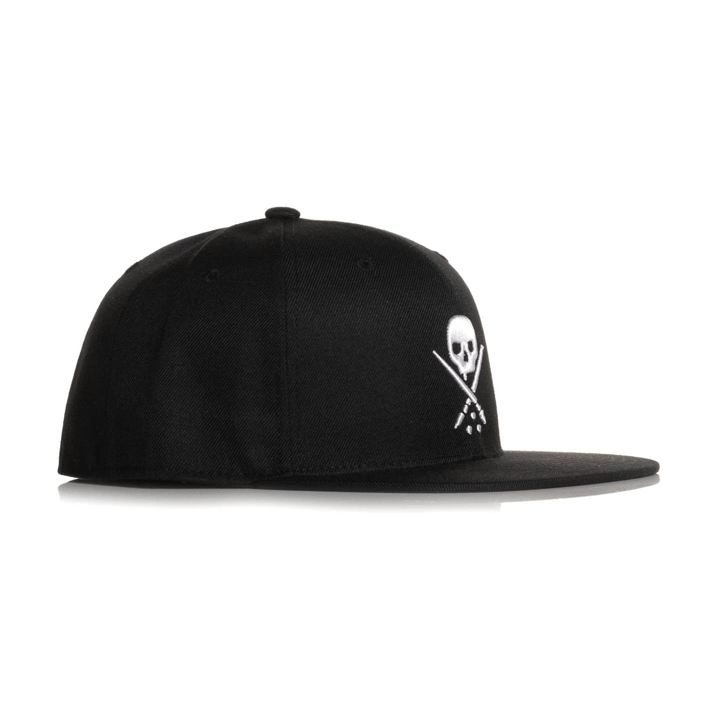 Badge Fitted Hat - Black