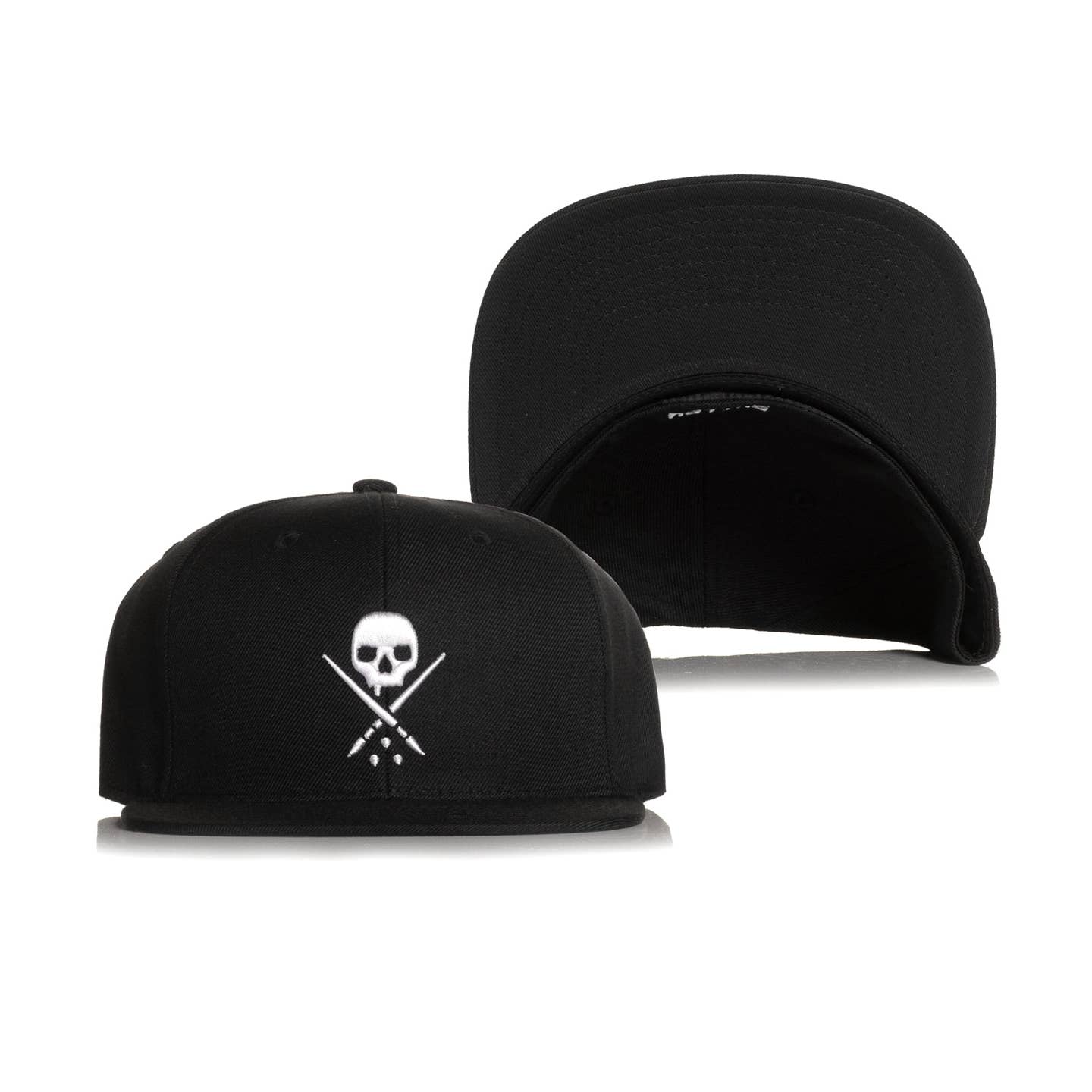 Badge Fitted Hat - Black